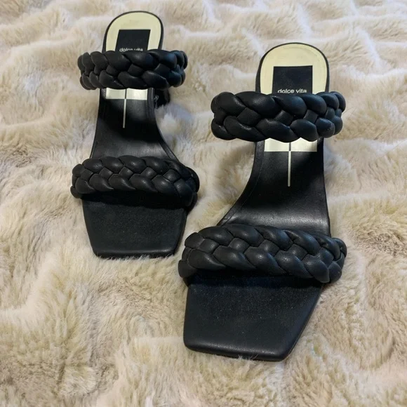 LIKE NEW!! Dolce Vita Black Braided Women's Sandals - Picture 1 of 8
